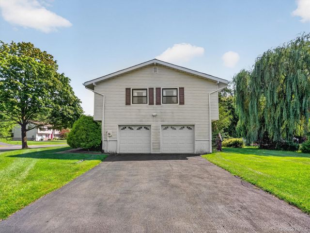 59 Mallory Road, Spring Valley, NY 10977