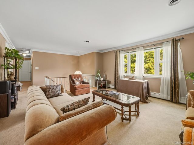 59 Mallory Road, Spring Valley, NY 10977