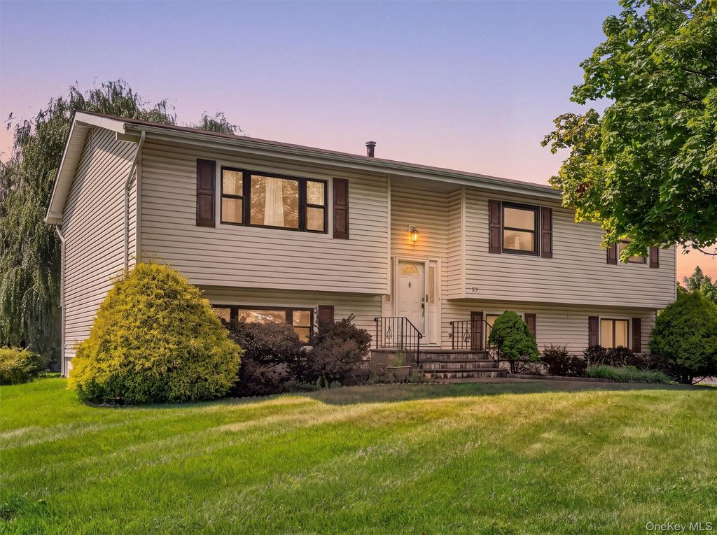 59 Mallory Road, Spring Valley, NY 10977