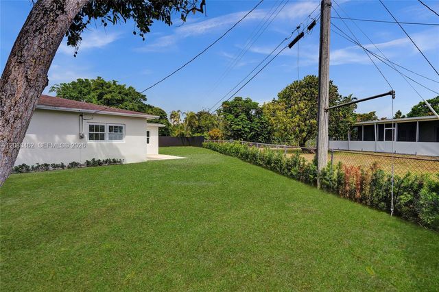 2125 Alamanda Drive, North Miami, FL 33181
