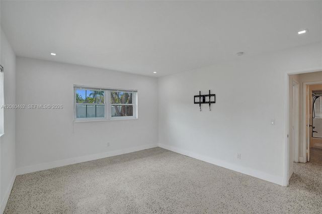 2125 Alamanda Drive, North Miami, FL 33181