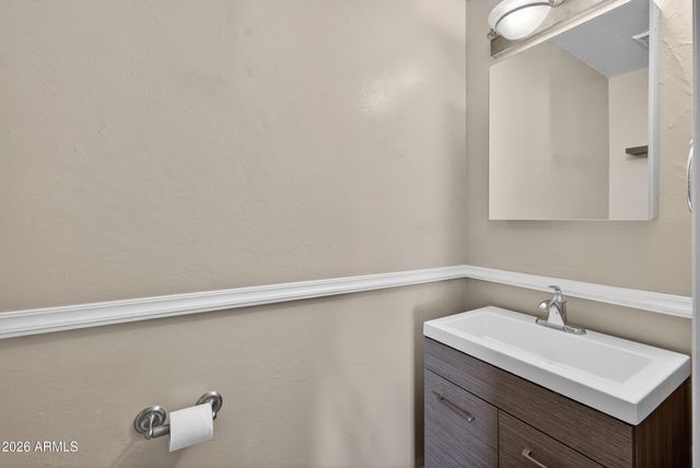 812 E LOVEGRASS Drive, San Tan Valley, AZ 85143