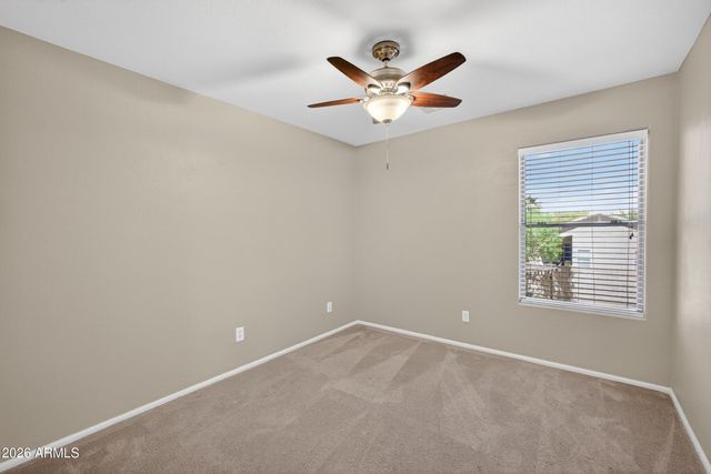 812 E LOVEGRASS Drive, San Tan Valley, AZ 85143