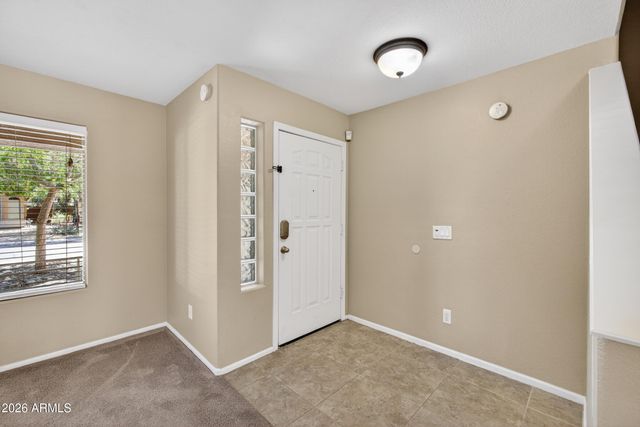 812 E LOVEGRASS Drive, San Tan Valley, AZ 85143