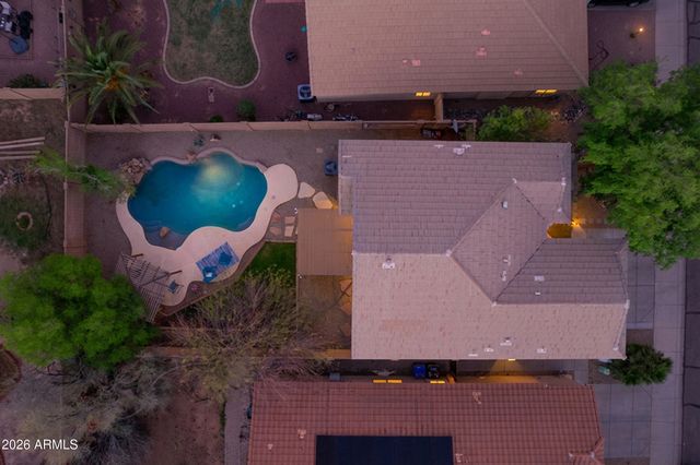 812 E LOVEGRASS Drive, San Tan Valley, AZ 85143