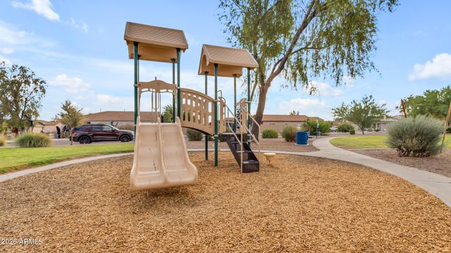 812 E LOVEGRASS Drive, San Tan Valley, AZ 85143