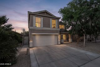 812 E LOVEGRASS Drive, San Tan Valley, AZ 85143