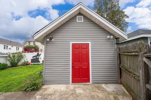 32 Burget Ave, Medford, MA 02155