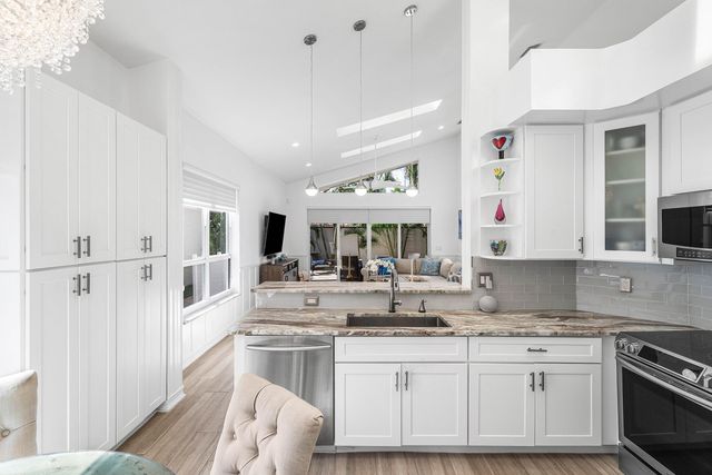 6398 NW 23rd Lane, Boca Raton, FL 33434