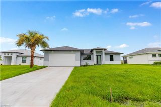 2513 10th ST SW, Lehigh Acres, FL 33976