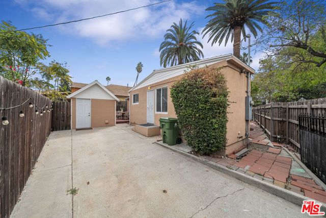 5901 Benner Street, Los Angeles, CA 90042