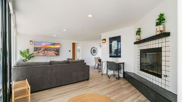 6946 Lennox Avenue, Yucca Valley, CA 92284