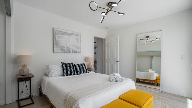 6946 Lennox Avenue, Yucca Valley, CA 92284