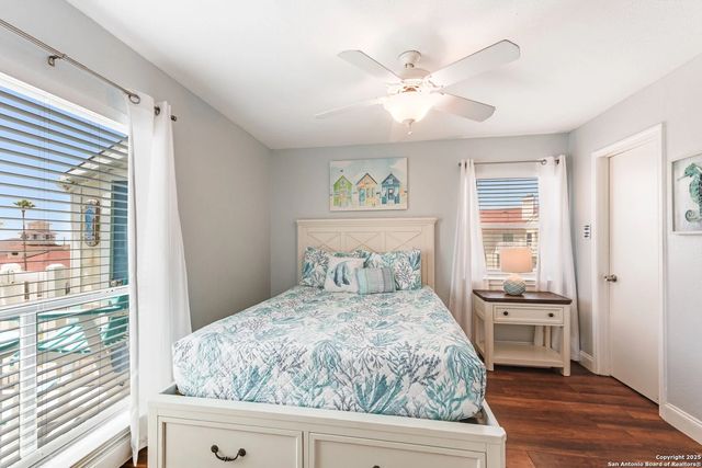14721 Whitecap Blvd Apt 382, Corpus Christi, TX 78418