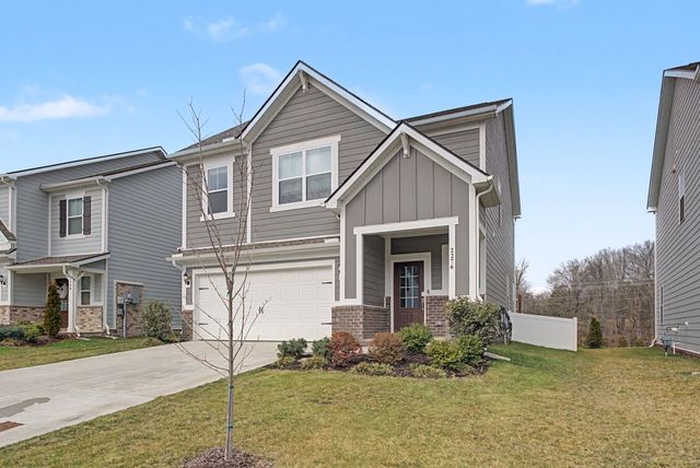 2276 Robert Gwynne Dr, Smyrna, TN 37167