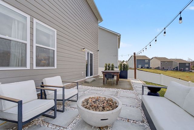 2276 Robert Gwynne Dr, Smyrna, TN 37167