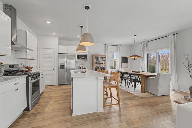 2276 Robert Gwynne Dr, Smyrna, TN 37167