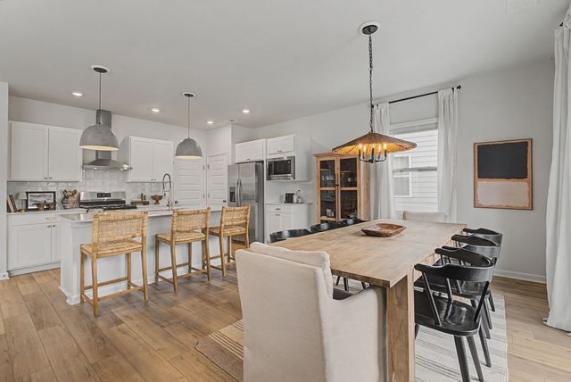 2276 Robert Gwynne Dr, Smyrna, TN 37167