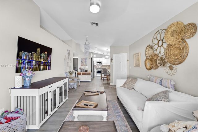 10831 NW 3rd Court, Pembroke Pines, FL 33026