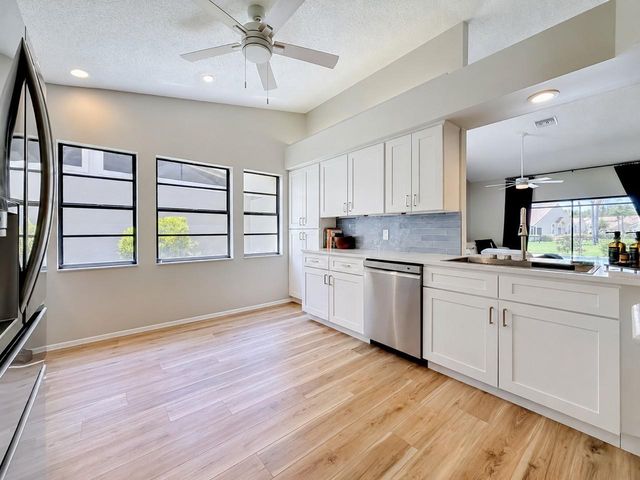 5569 GREYSTON STREET, Palm Harbor, FL 34685