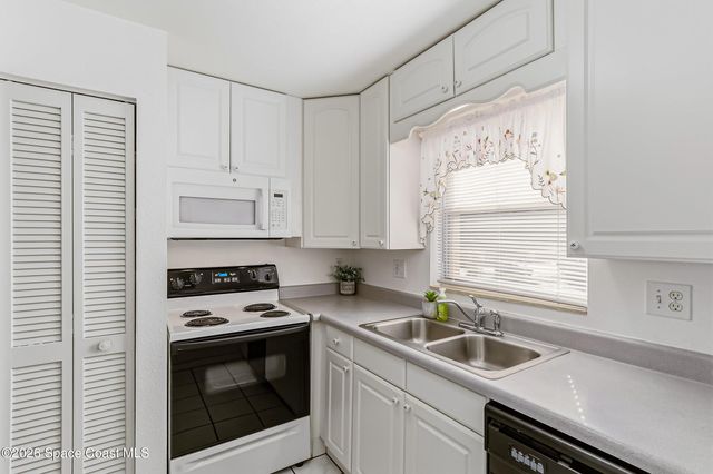 2501 Sand Trap Lane 8-C, Melbourne, FL 32935