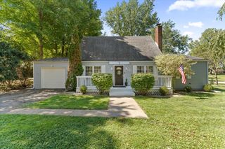 61140 Lenawee Road, Penn Twp, MI 49031