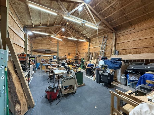 485 S Vesper Way, Camano Island, WA 98282