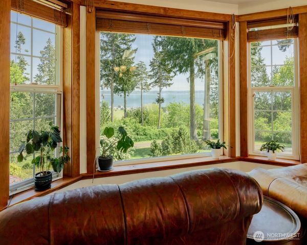 485 S Vesper Way, Camano Island, WA 98282