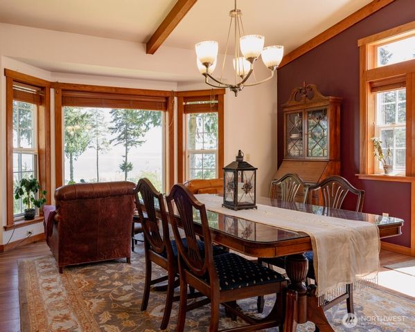 485 S Vesper Way, Camano Island, WA 98282