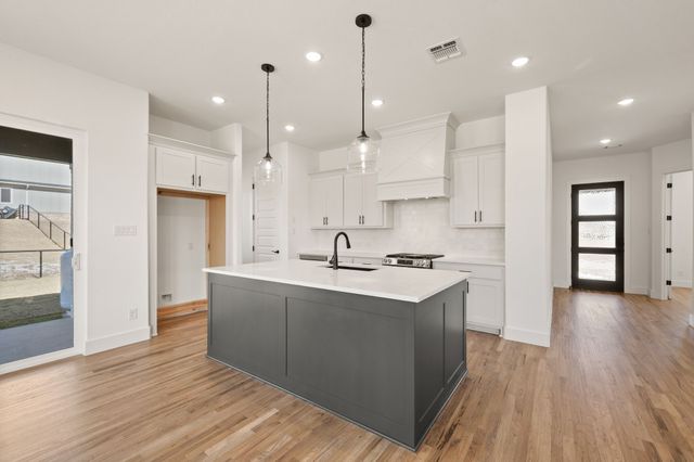 617 Pillar Street, Reno, TX 76020