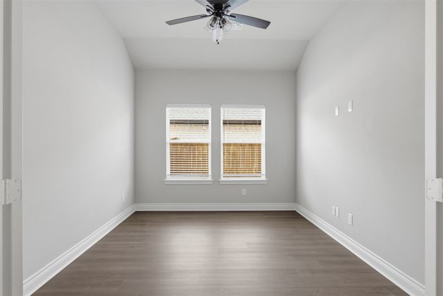 215 Trevor Lane, Greenville, TX 75402