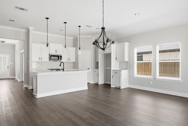 215 Trevor Lane, Greenville, TX 75402
