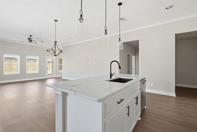 215 Trevor Lane, Greenville, TX 75402