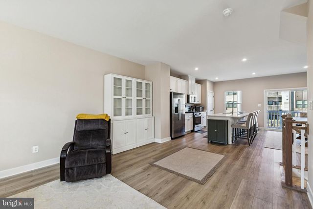 46298 MOUNT KELLOGG TER, Sterling, VA 20164