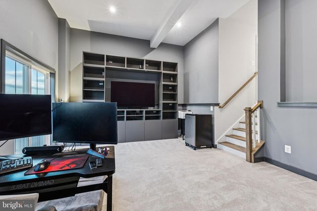 46298 MOUNT KELLOGG TER, Sterling, VA 20164