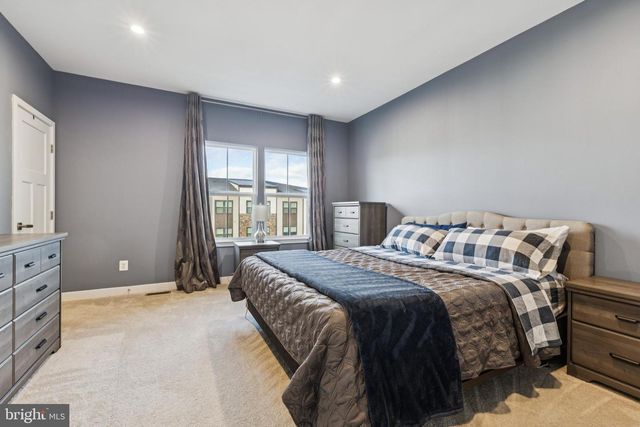 46298 MOUNT KELLOGG TER, Sterling, VA 20164