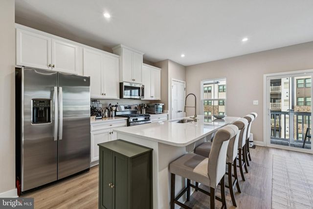 46298 MOUNT KELLOGG TER, Sterling, VA 20164