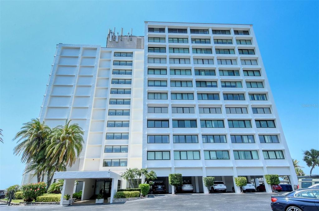 4822 OCEAN BOULEVARD 2F, Sarasota, FL 34242