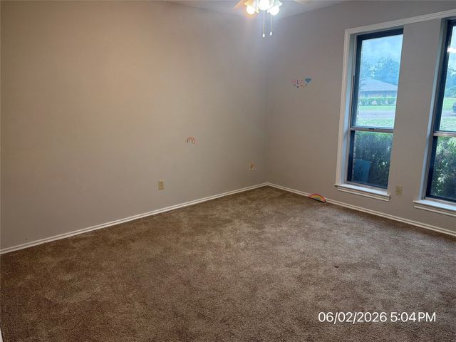 103 Red Bud Court, Oak Leaf, TX 75154