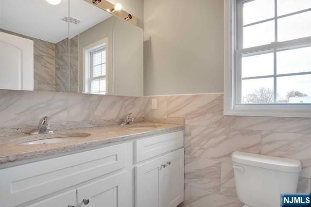 175 Windsor Street 2, Kearny, NJ 07032