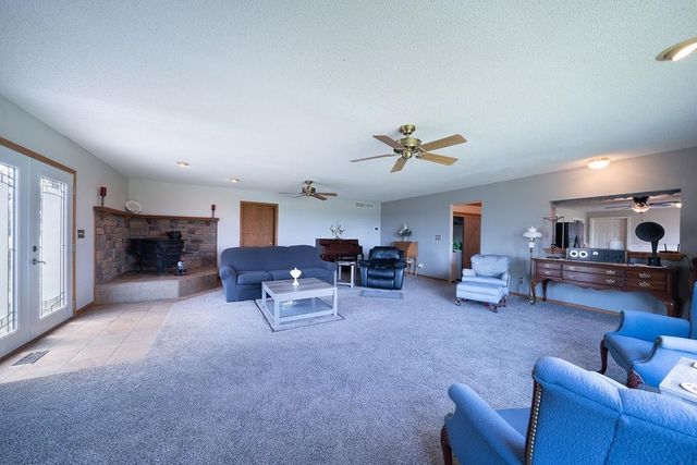11857 SW 160th St, Rose Hill, KS 67133