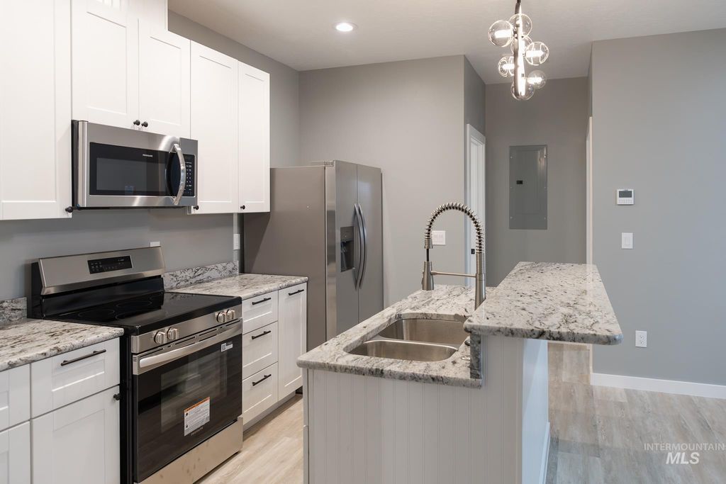 287 SW 6th St #2, Ontario, OR 97914 photo 8