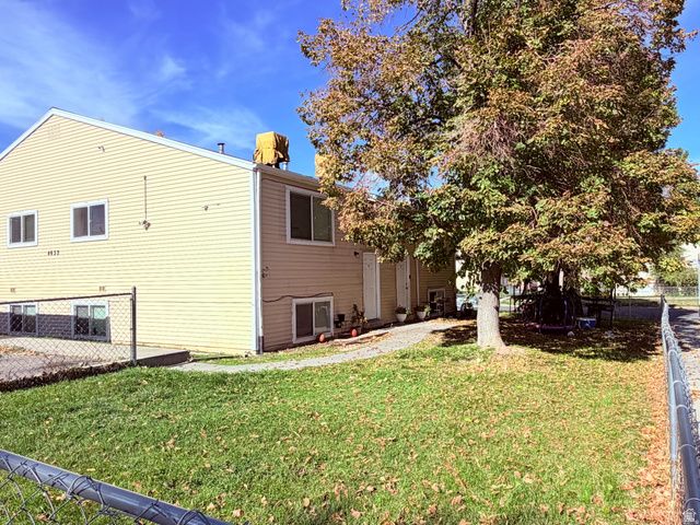 4632 S ARLINGTON PARK DR, West Valley City, UT 84120