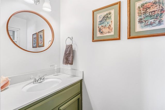 6737 N Harrison Avenue, Fresno, CA 93711