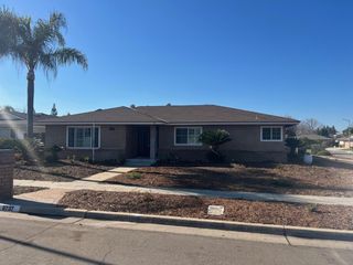6737 N Harrison Avenue, Fresno, CA 93711