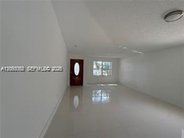 14845 SW 36th Ter, Miami, FL 33185