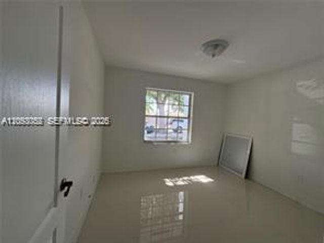 14845 SW 36th Ter, Miami, FL 33185