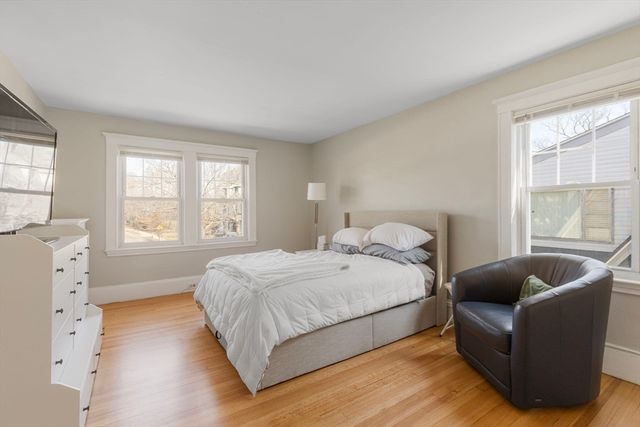 428 Boylston St, Brookline, MA 02445