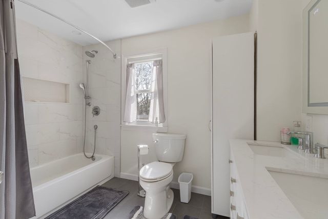 428 Boylston St, Brookline, MA 02445