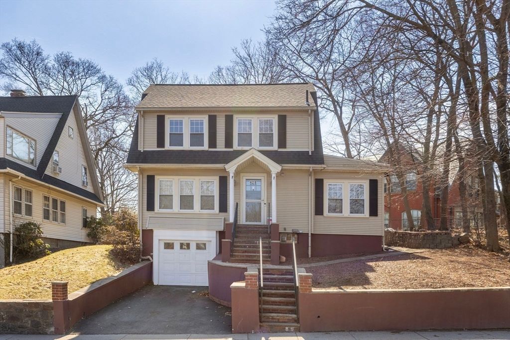 428 Boylston St, Brookline, MA 02445